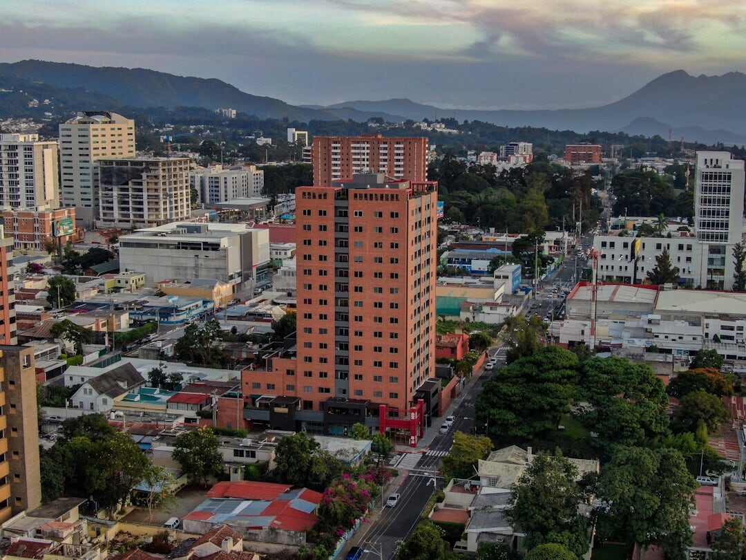 Edificios desde el aire en Guatemala, NEO