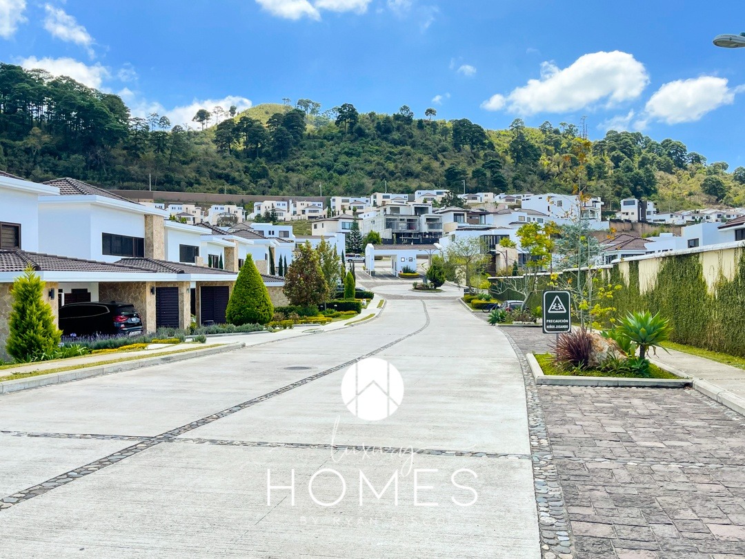casas en el condominio Estancia Lomas de San Isidro Zona 16 casas en el condominio Estancia Lomas de San Isidro Zona 16